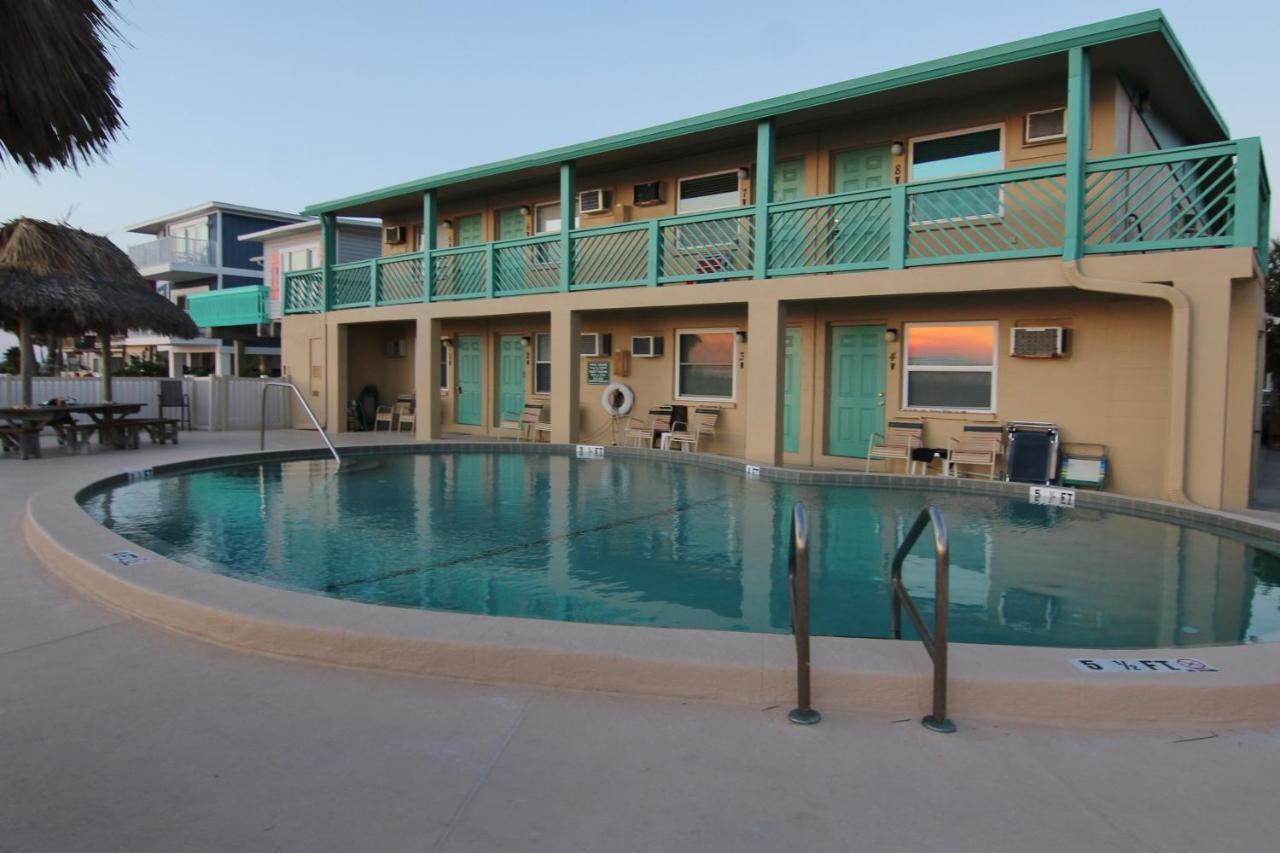 Chateau 8W Clearwater Beach Exterior photo